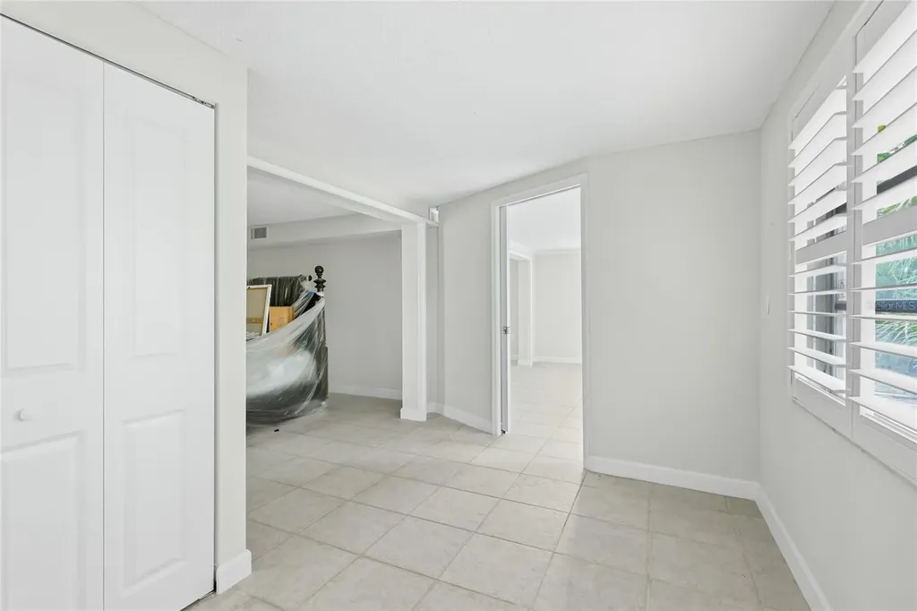 602 Spanish Drive S Longboat Key FL 34228