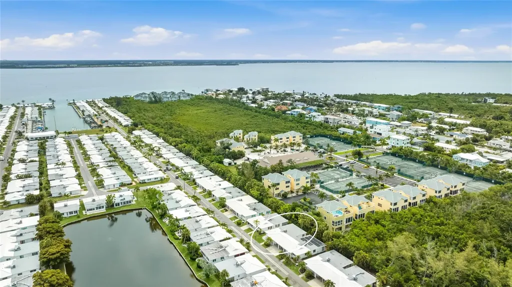 602 Spanish Drive S Longboat Key FL 34228