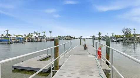 602 Spanish Drive S Longboat Key FL 34228