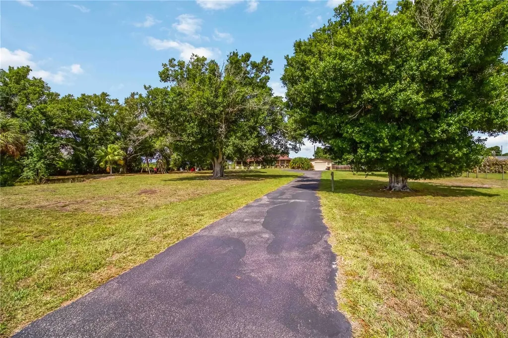7597 SE Highway 31 Arcadia FL 34266