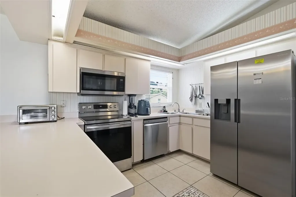 1011 Winifred Way Lakeland FL 33809