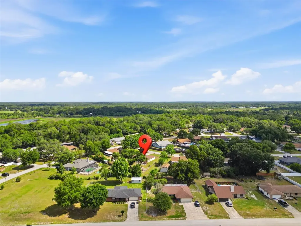 1011 Winifred Way Lakeland FL 33809