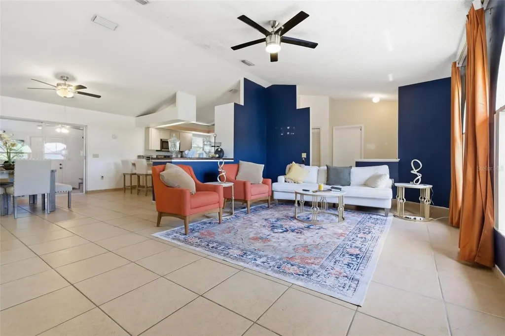 1011 Winifred Way Lakeland FL 33809