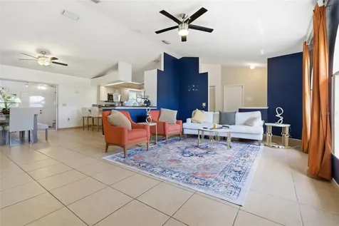 1011 Winifred Way Lakeland FL 33809