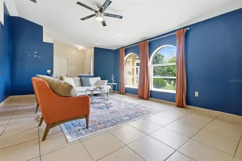 1011 Winifred Way Lakeland FL 33809