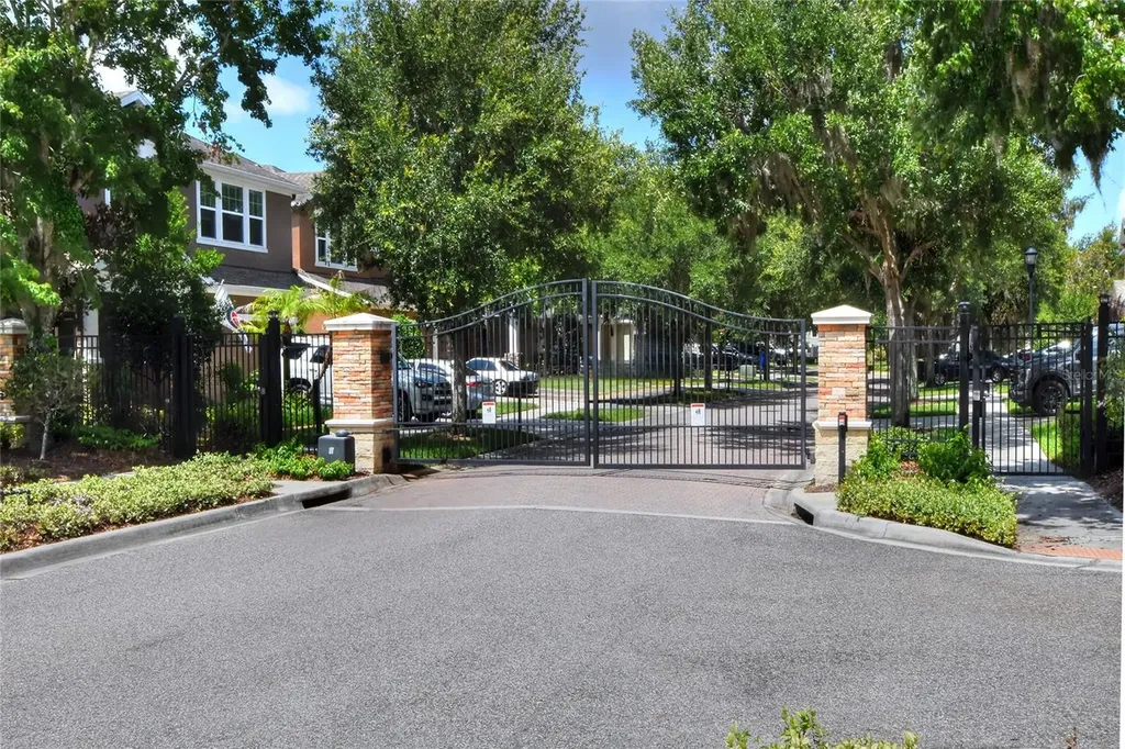 16302 Bayberry View Drive Lithia FL 33547