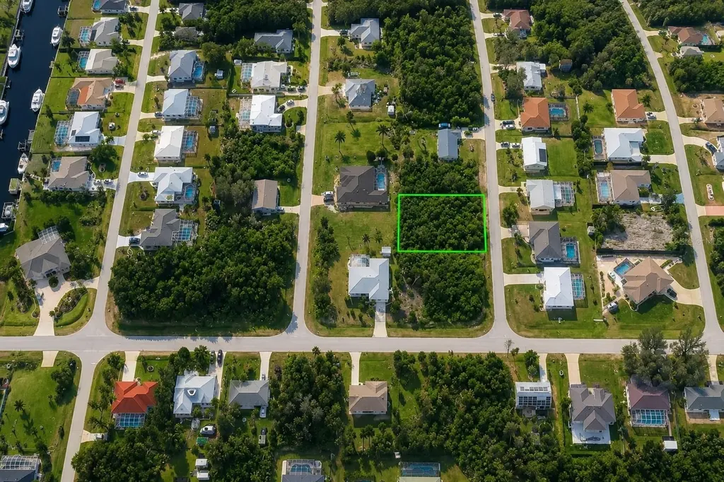 4245 Cockrell Port Charlotte FL 33948