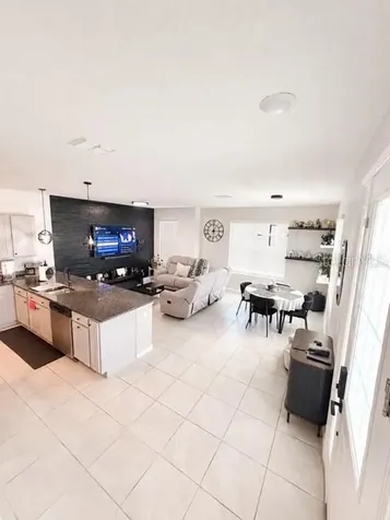 1880 Cross Prairie Parkway Kissimmee FL 34744