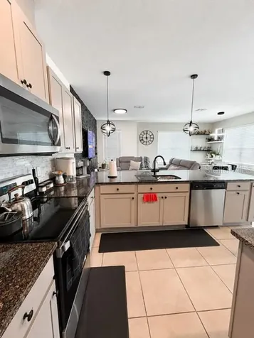 1880 Cross Prairie Parkway Kissimmee FL 34744
