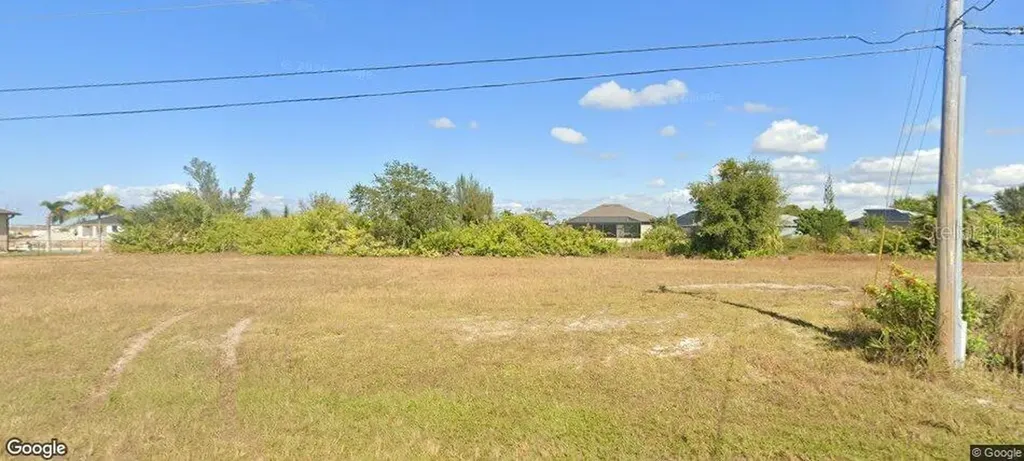 2941 Diplomat Cape Coral FL 33993