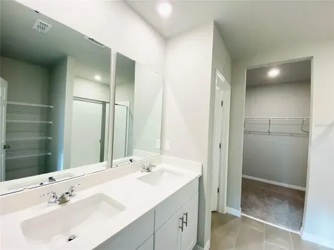 572 Sun Warbler Way St Cloud FL 34771