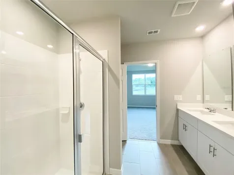 572 Sun Warbler Way St Cloud FL 34771