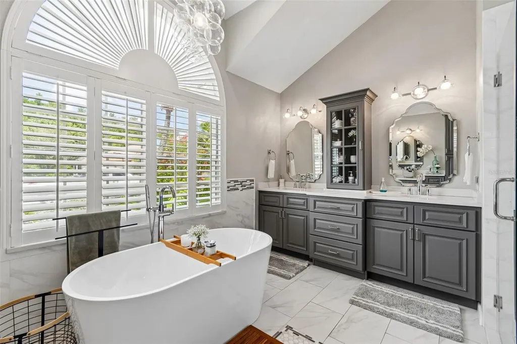 1021 Arlinbrook Drive Trinity FL 34655
