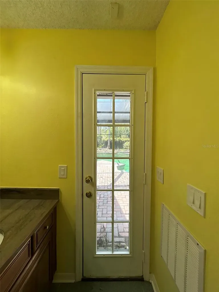 5106 Stonehurst Road Tampa FL 33647