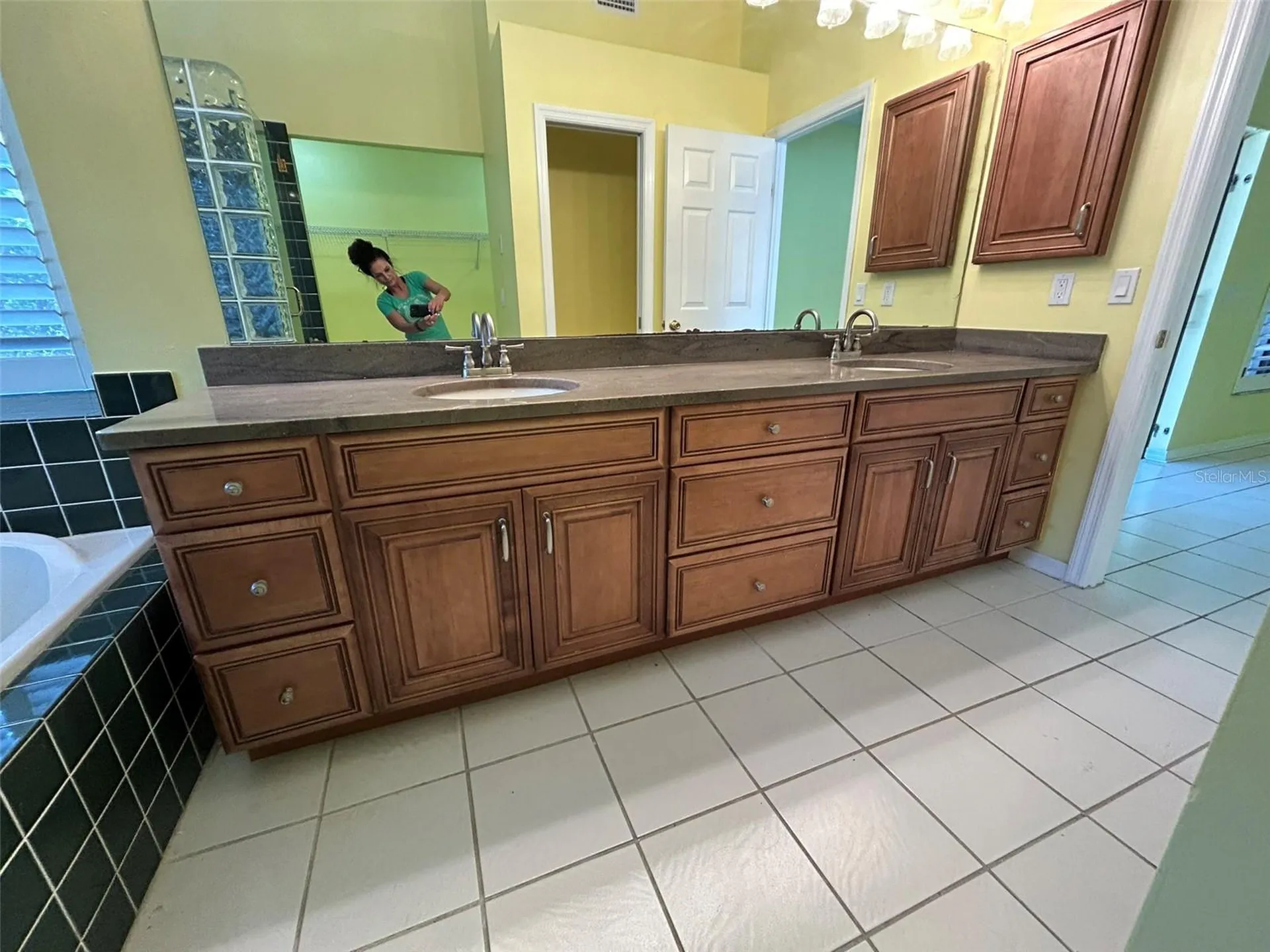 5106 Stonehurst Road Tampa FL 33647