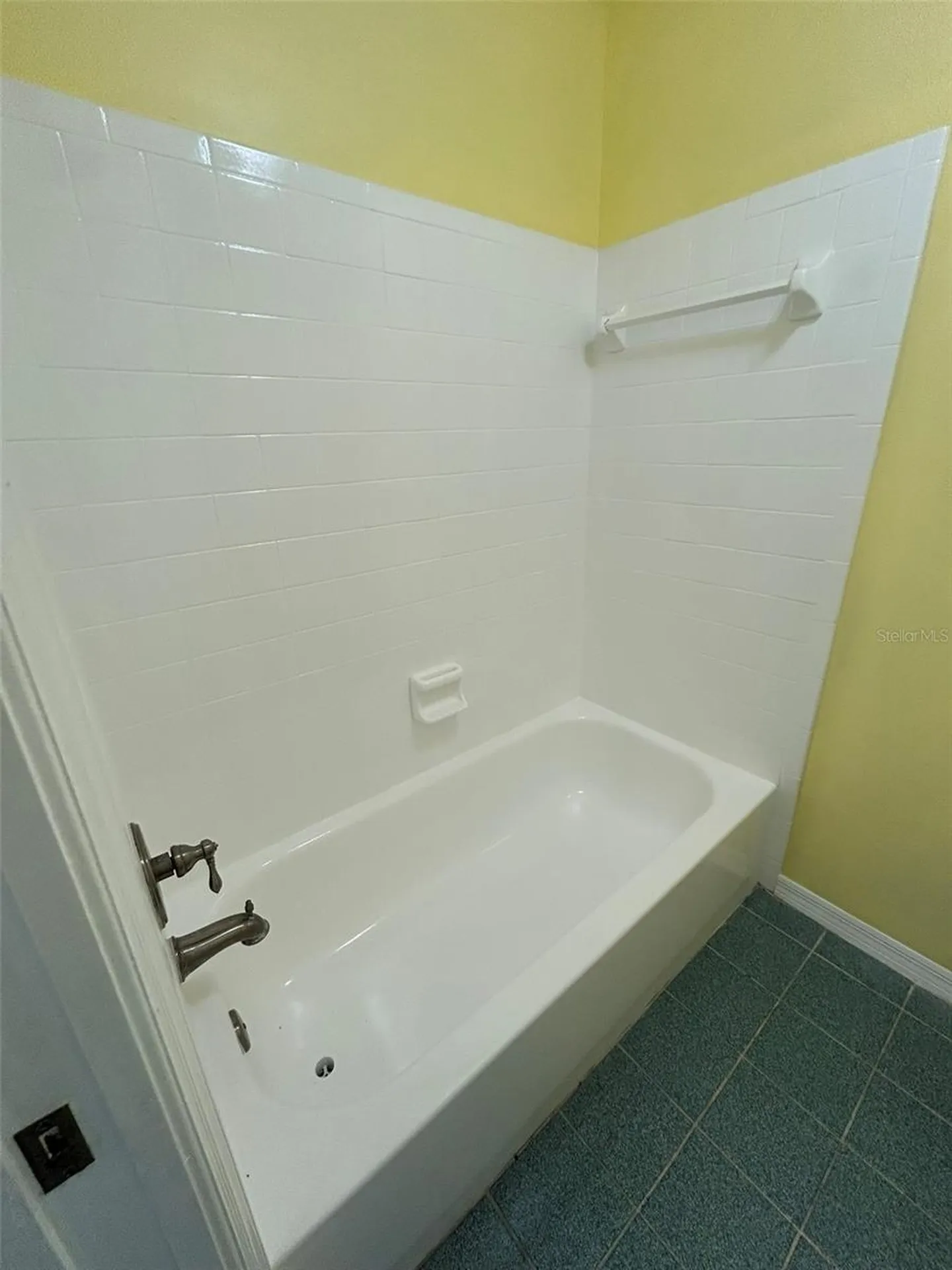 5106 Stonehurst Road Tampa FL 33647