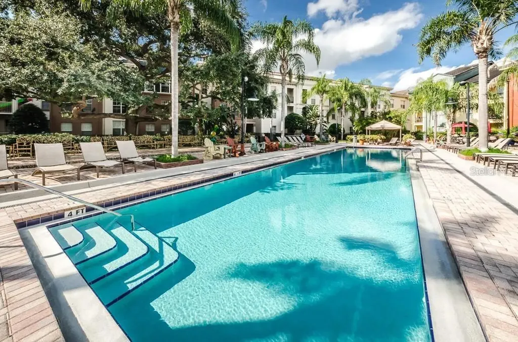 2411 W Horatio Street Tampa FL 33609