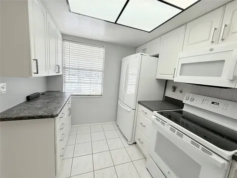 2465 Northside Drive Clearwater FL 33761