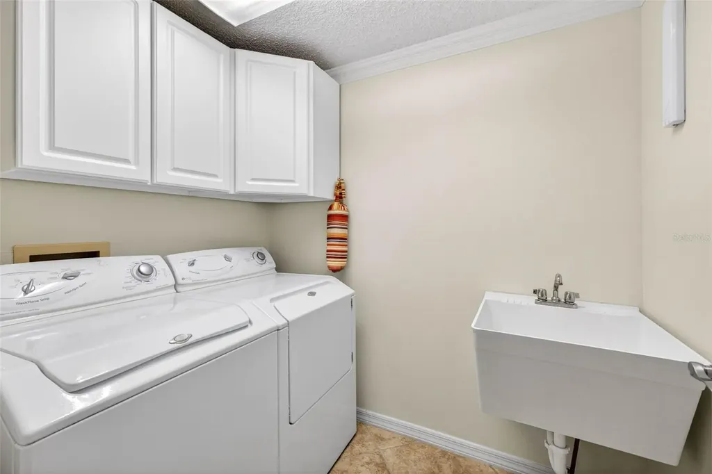 9436 Rockrose Drive Tampa FL 33647