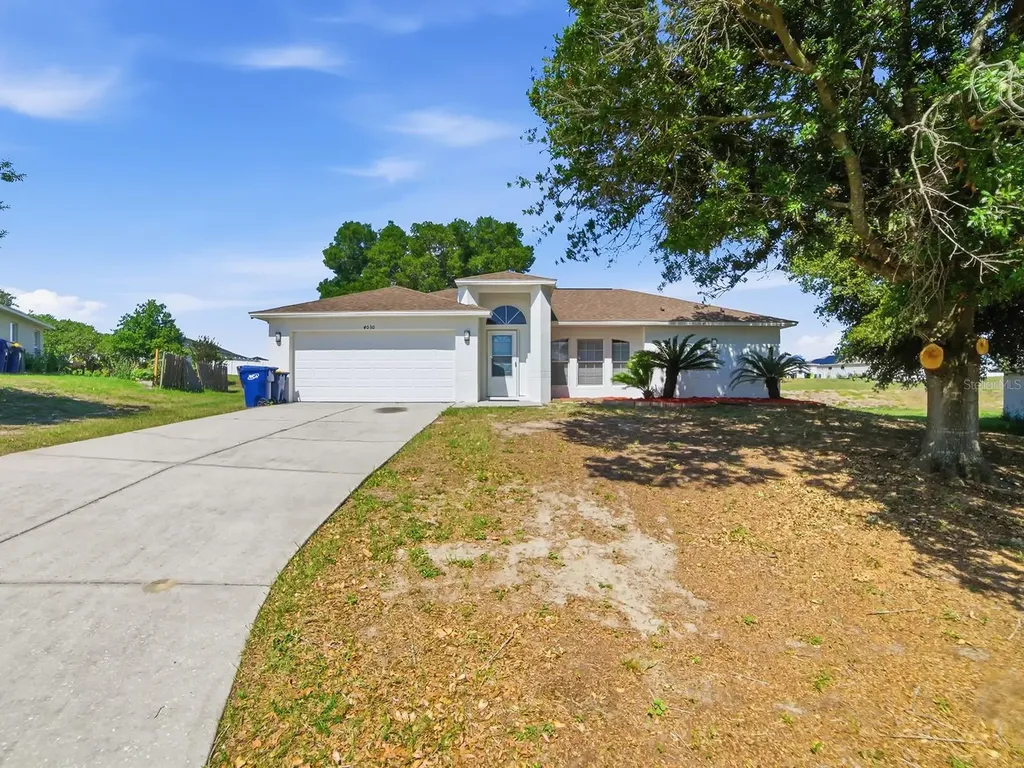4030 Lake Bluff Drive Mascotte FL 34753