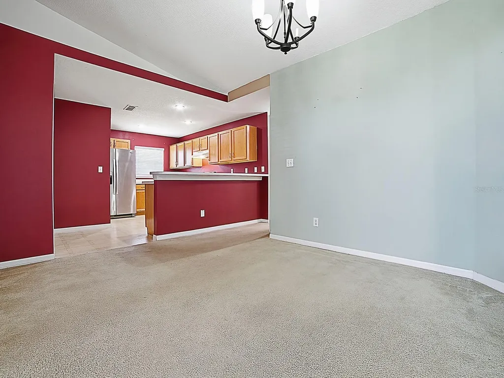 4030 Lake Bluff Drive Mascotte FL 34753