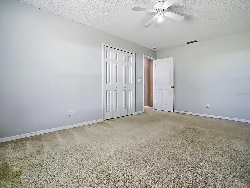 4030 Lake Bluff Drive Mascotte FL 34753