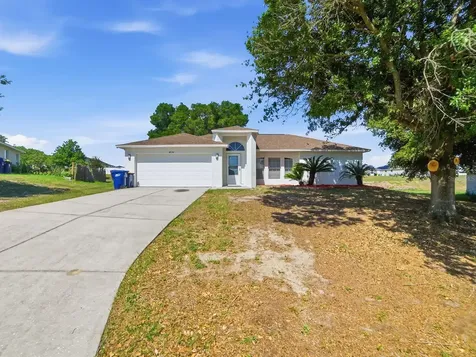 4030 Lake Bluff Drive Mascotte FL 34753