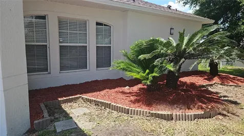 4030 Lake Bluff Drive Mascotte FL 34753
