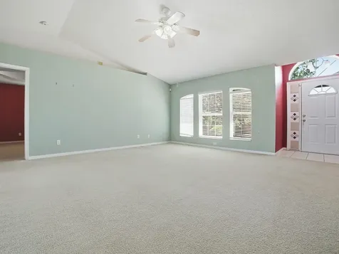 4030 Lake Bluff Drive Mascotte FL 34753