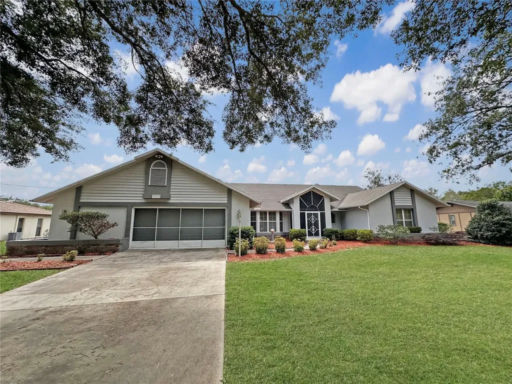 8262 Delaware Drive Weeki Wachee FL 34607
