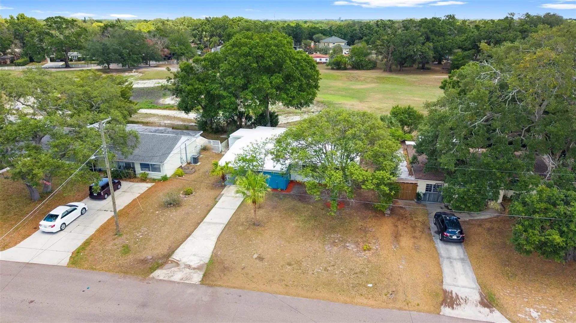 10221 N Fleetwood Drive Tampa FL 33612
