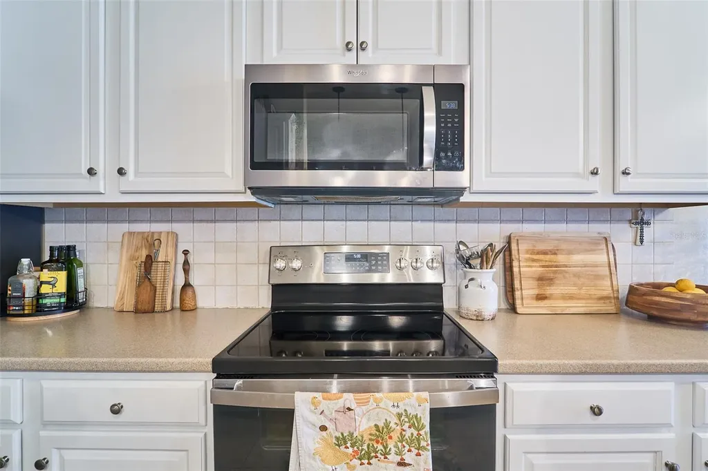 2802 Winglewood Circle Lutz FL 33558