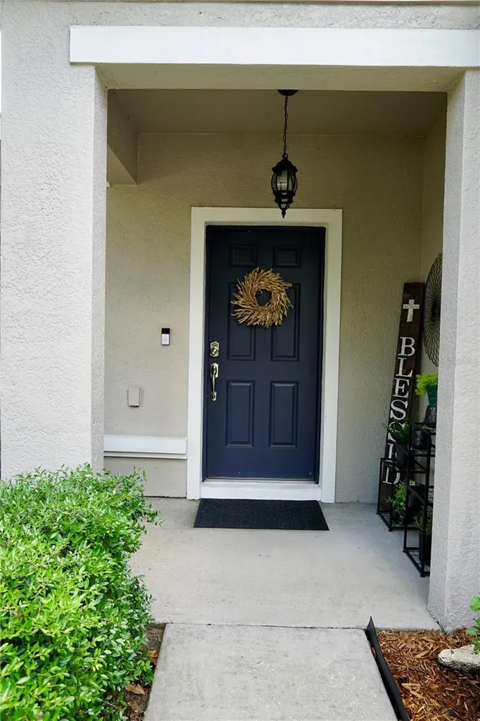 2802 Winglewood Circle Lutz FL 33558