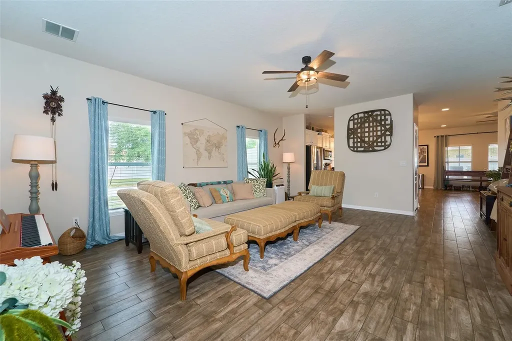 2802 Winglewood Circle Lutz FL 33558