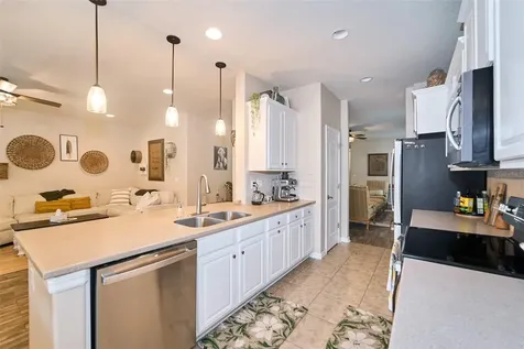 2802 Winglewood Circle Lutz FL 33558