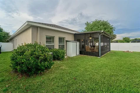2802 Winglewood Circle Lutz FL 33558
