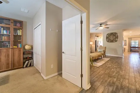 2802 Winglewood Circle Lutz FL 33558