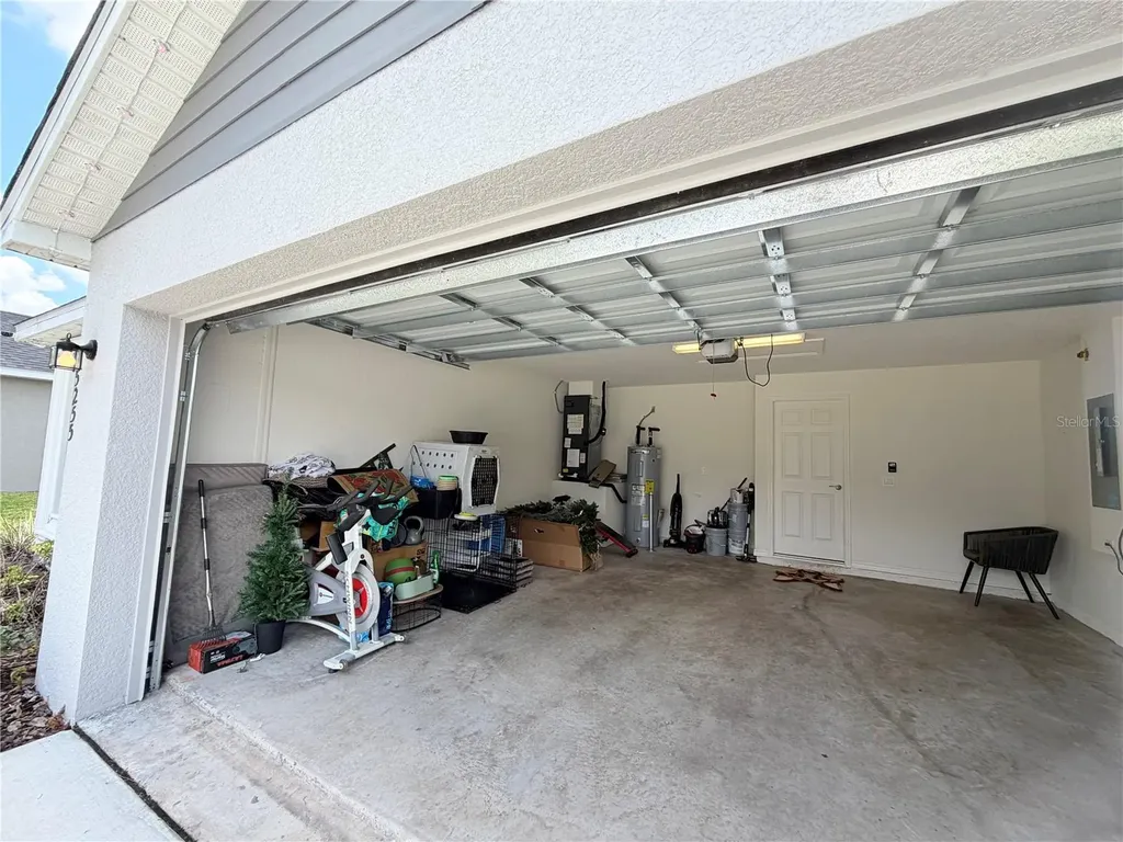 35255 Crescent Creek Drive Zephyrhills FL 33541