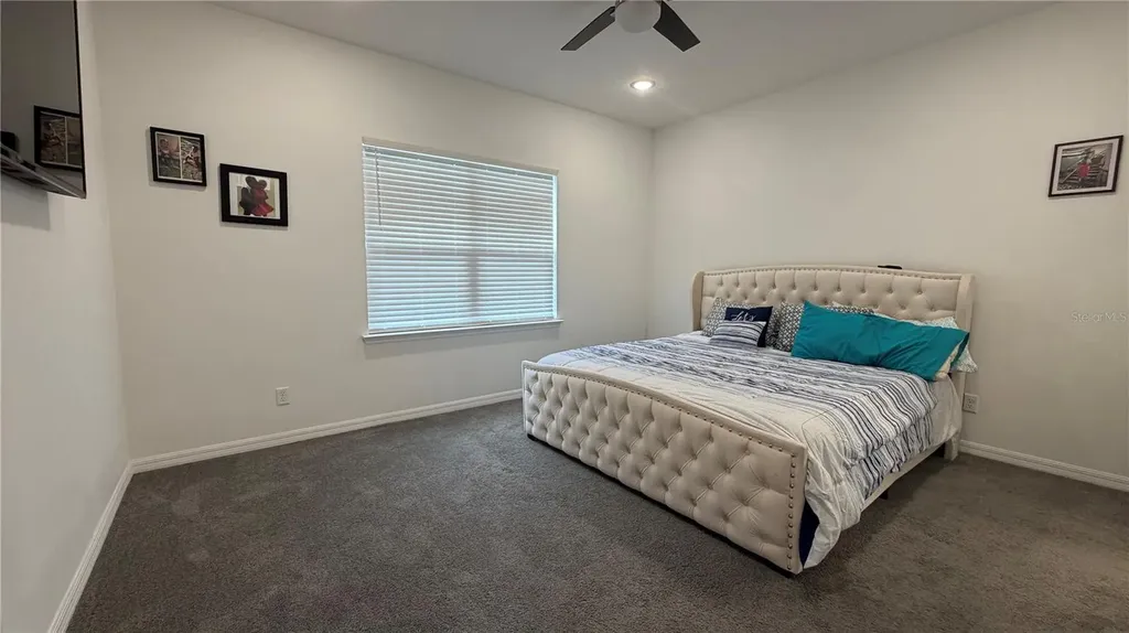 408 Cierra Oaks Circle Lady Lake FL 32159