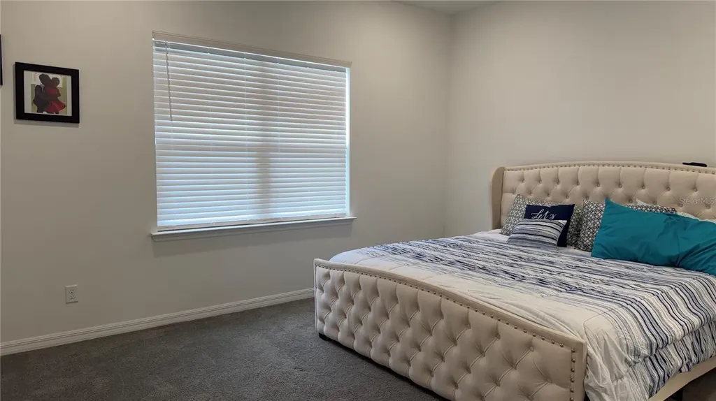 408 Cierra Oaks Circle Lady Lake FL 32159