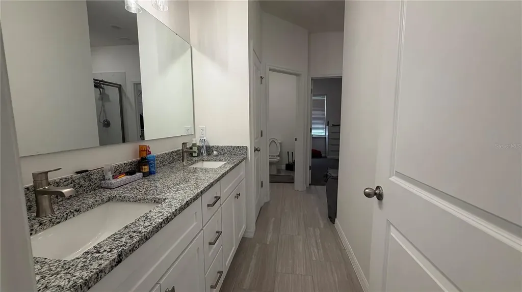 408 Cierra Oaks Circle Lady Lake FL 32159