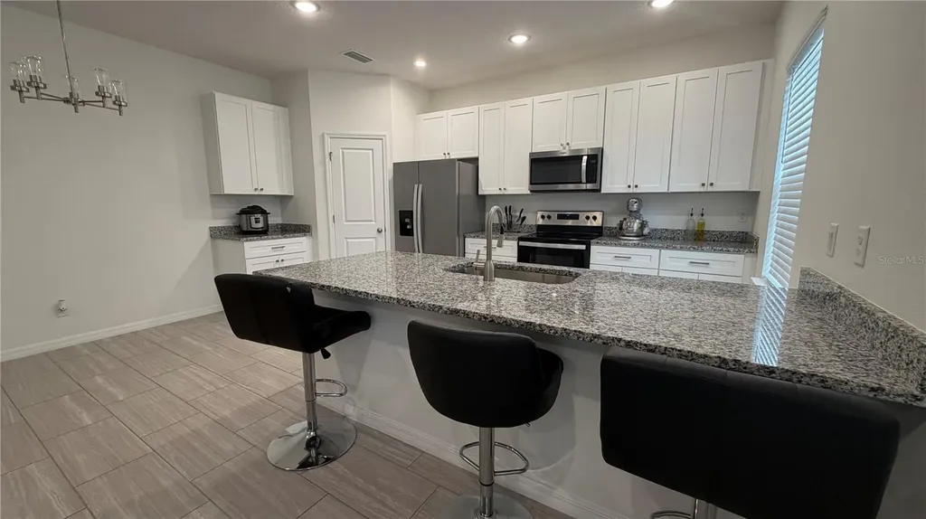 408 Cierra Oaks Circle Lady Lake FL 32159