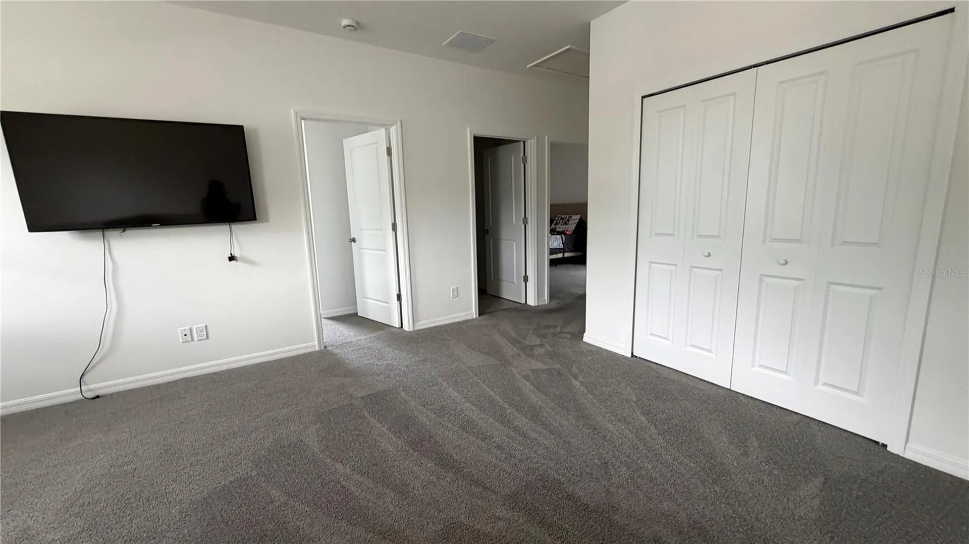408 Cierra Oaks Circle Lady Lake FL 32159