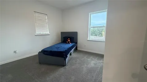408 Cierra Oaks Circle Lady Lake FL 32159