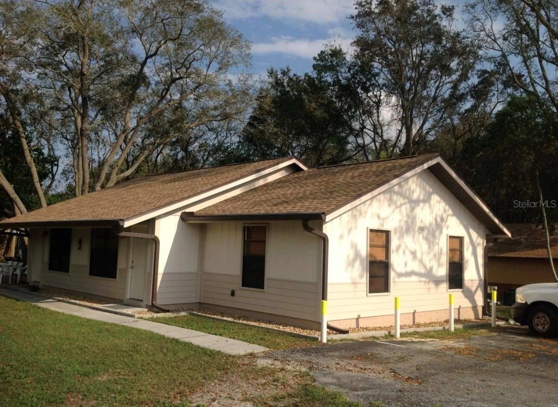 1812 Poinsettia Avenue Tarpon Springs FL 34689