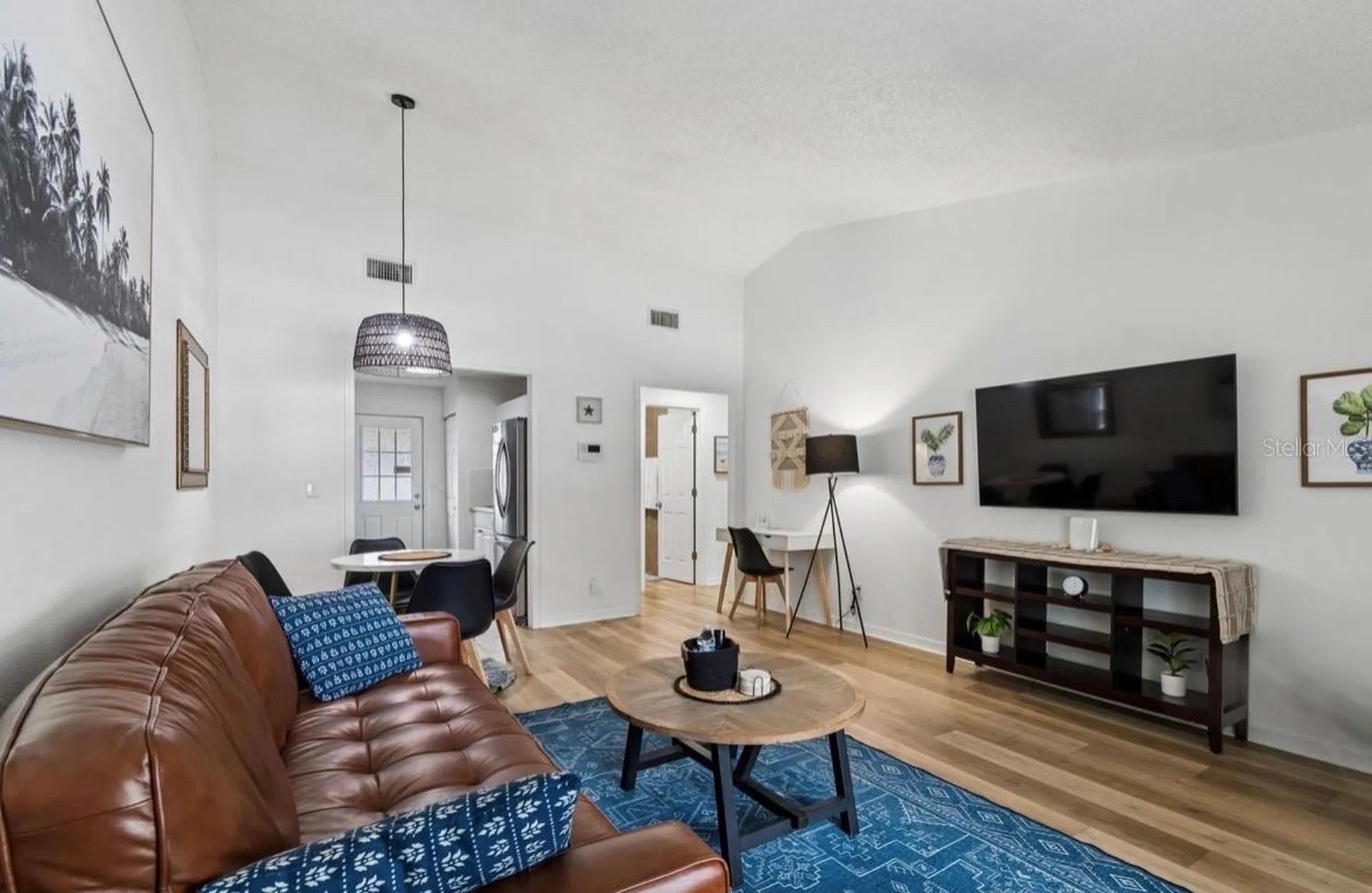 1812 Poinsettia Avenue Tarpon Springs FL 34689