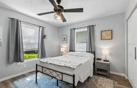 1812 Poinsettia Avenue Tarpon Springs FL 34689