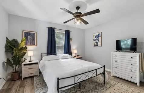 1812 Poinsettia Avenue Tarpon Springs FL 34689