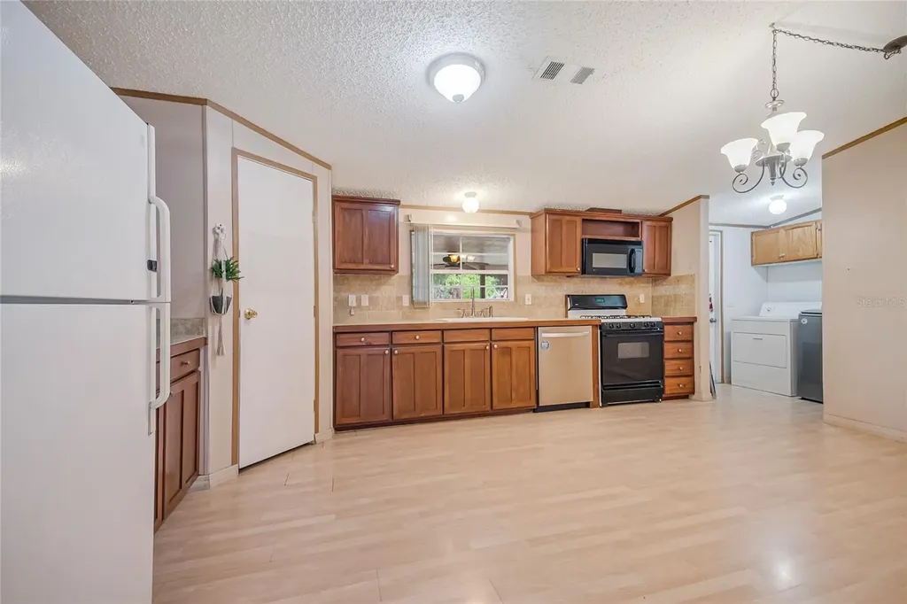 18240 Lynbrook Road Orlando FL 32820