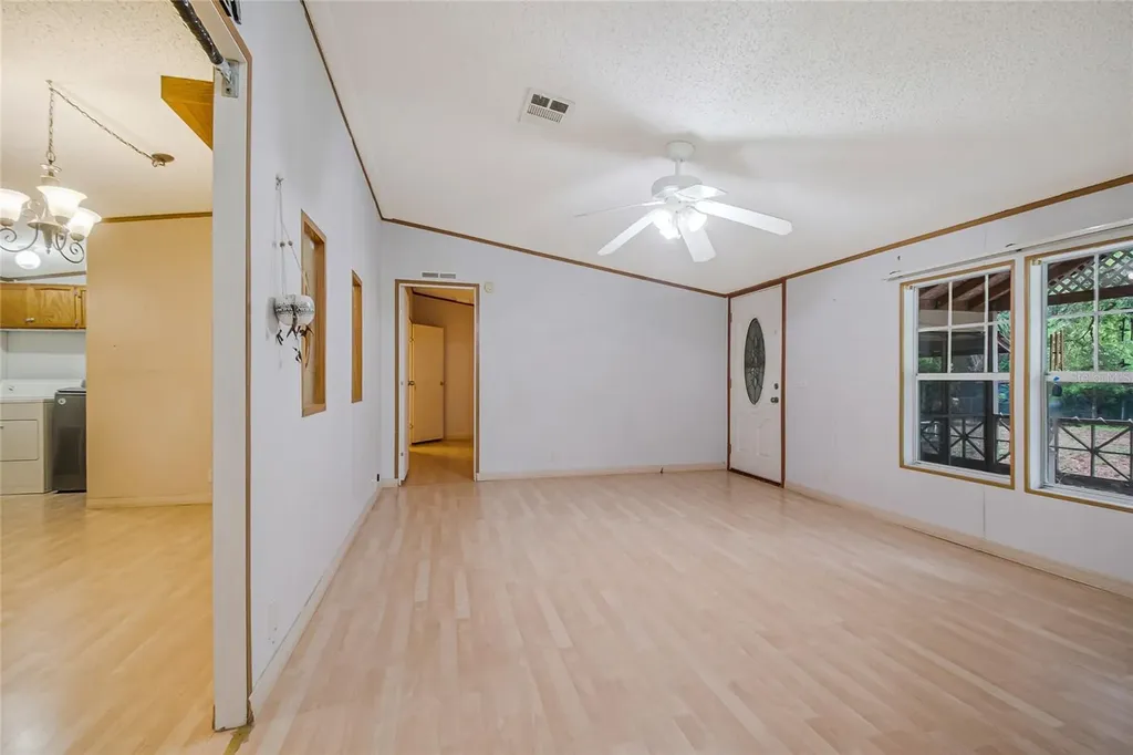 18240 Lynbrook Road Orlando FL 32820
